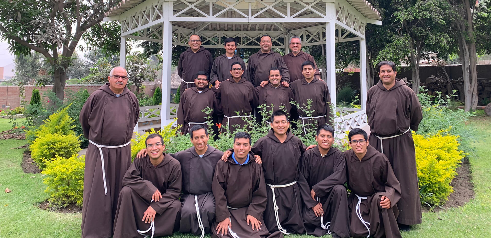 Fraternidad Padre Santo - Ñaña